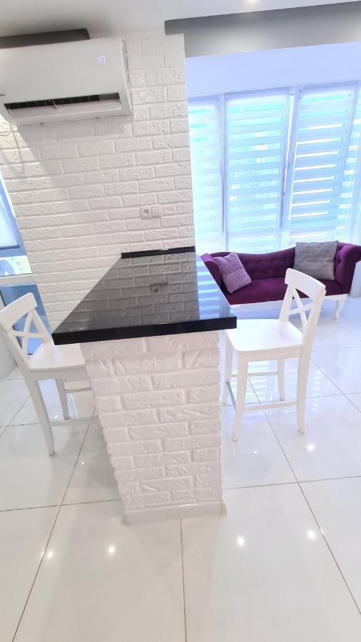 Apartaments On Prospekt Mira 35 Kryvyi Rih Exterior foto