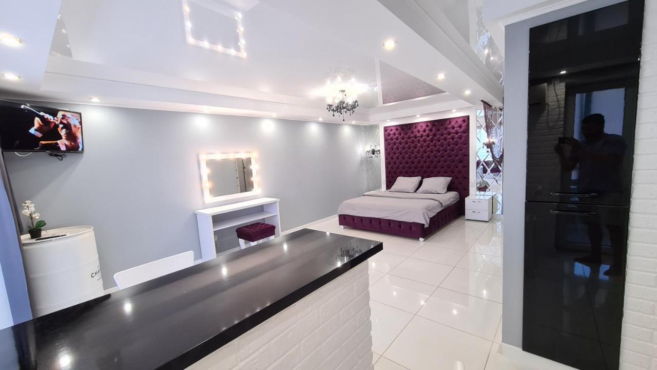 Apartaments On Prospekt Mira 35 Kryvyi Rih Exterior foto